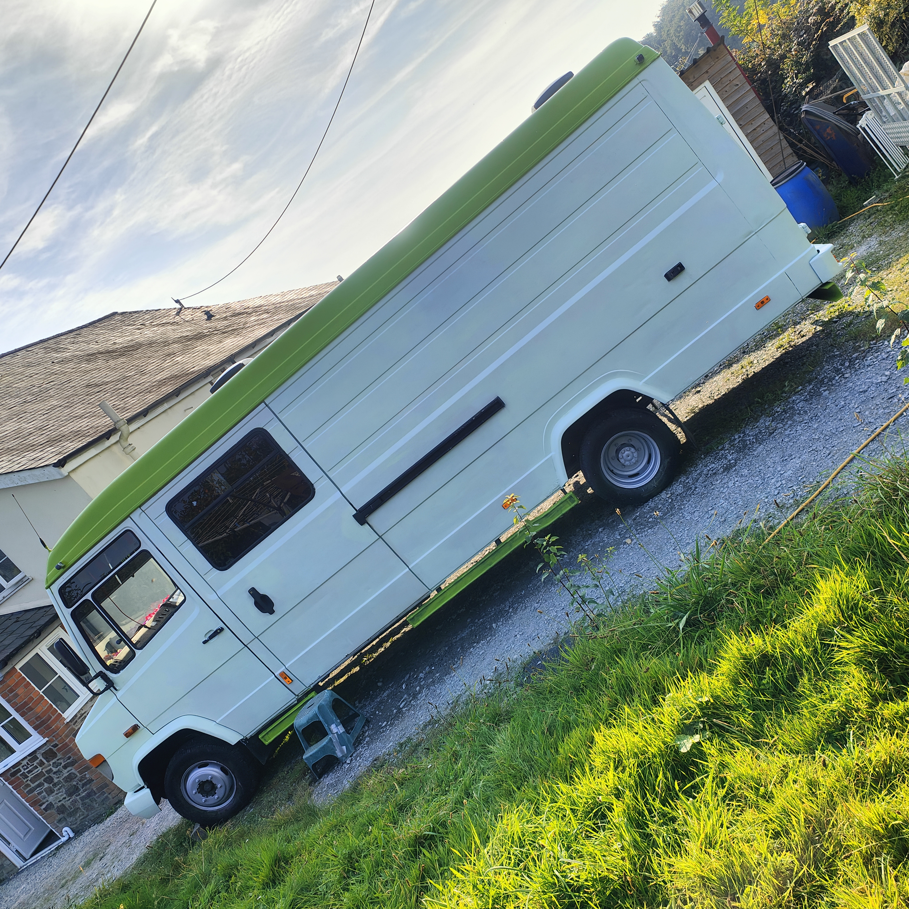 Mercedes Motorhome 11